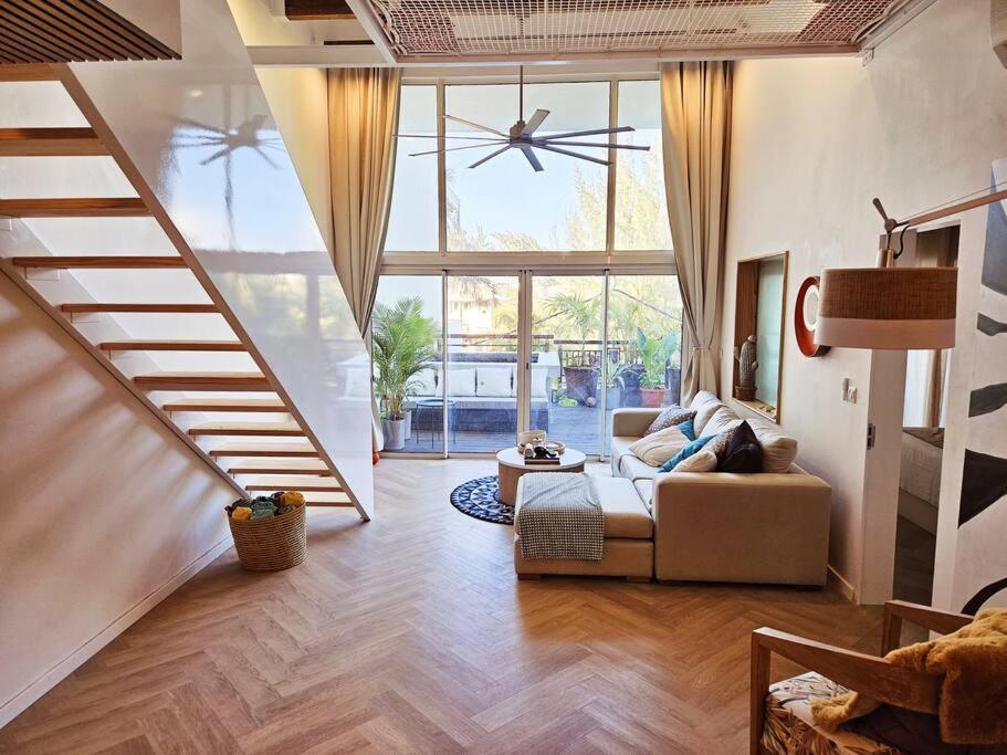 Seaside 3 Suites Penthouse With Pool Gym & Bbq Terrace Cap Malheureux Exteriör bild